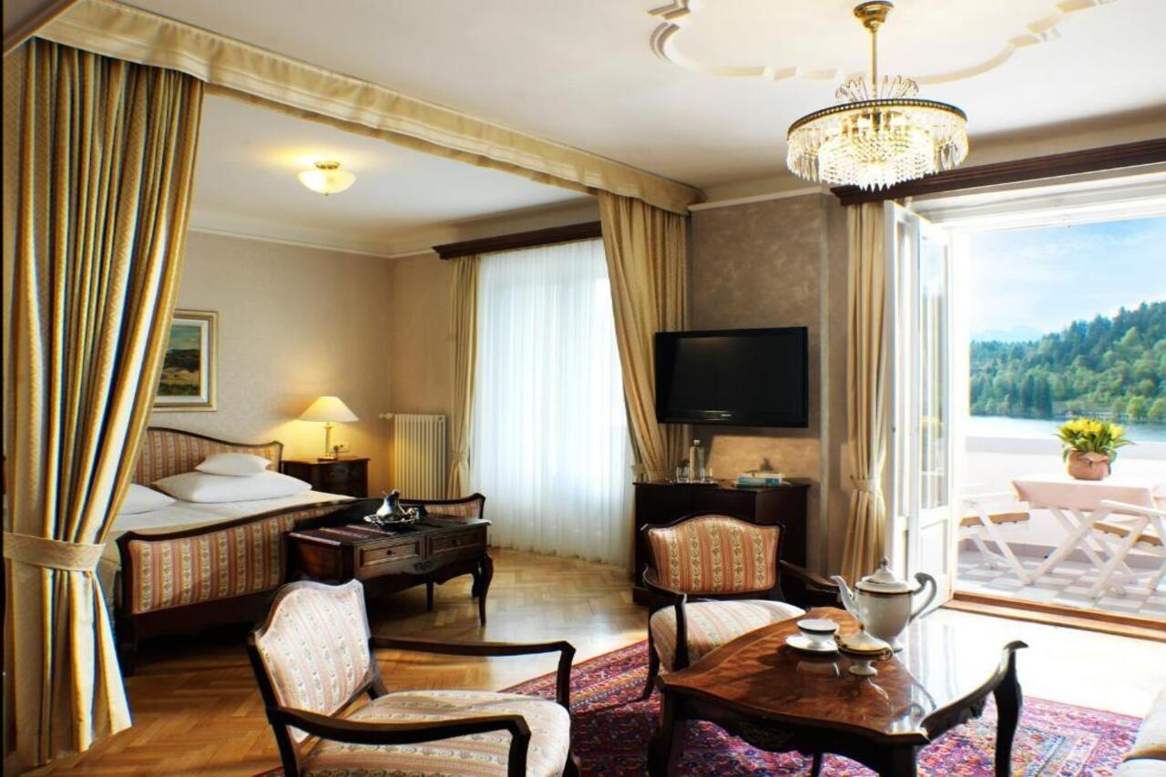 Grand Hotel Toplice - Small Luxury Hotels Of The World Bled Esterno foto A suite at the Grand Hotel