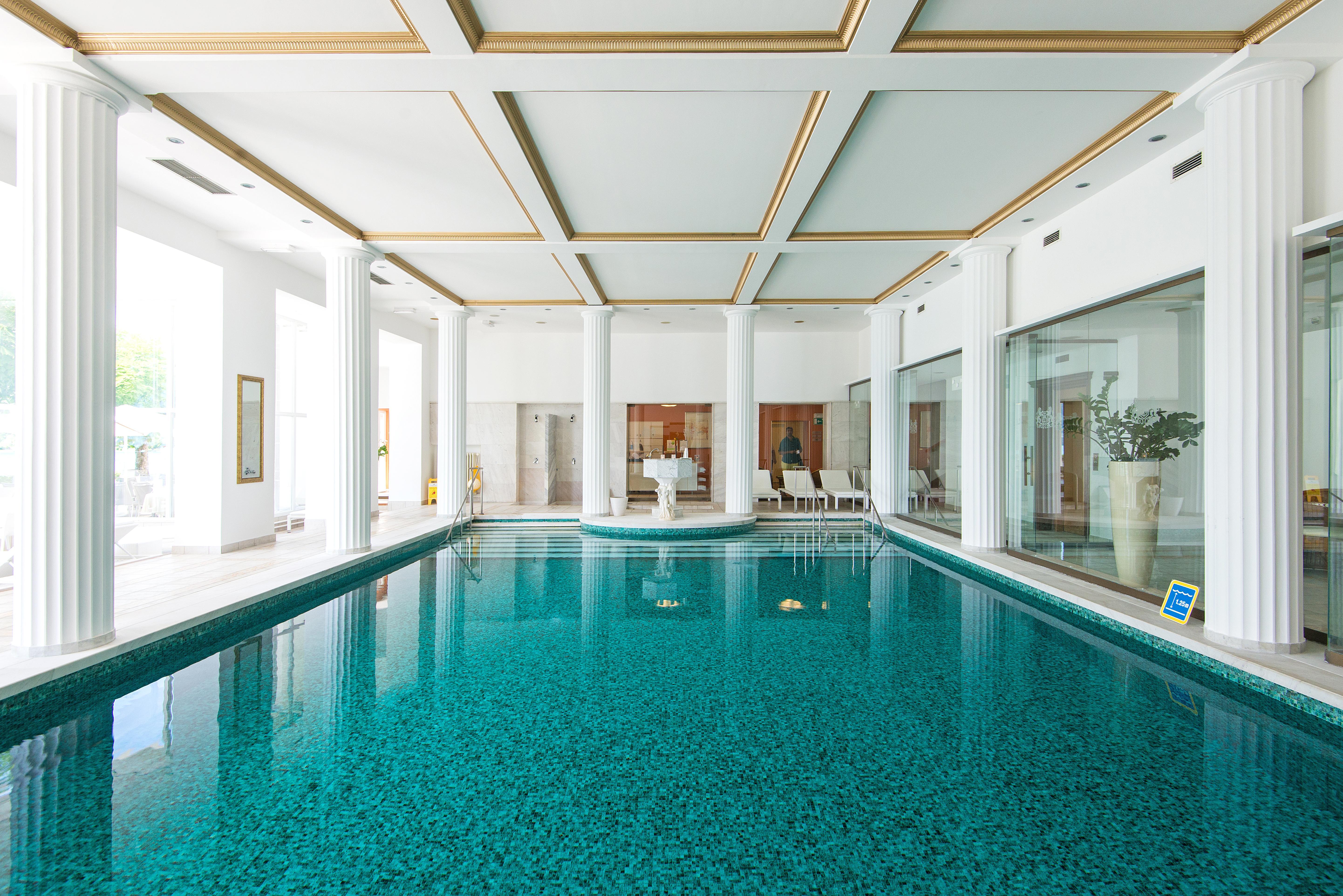 Grand Hotel Toplice - Small Luxury Hotels Of The World Bled Esterno foto The swimming pool