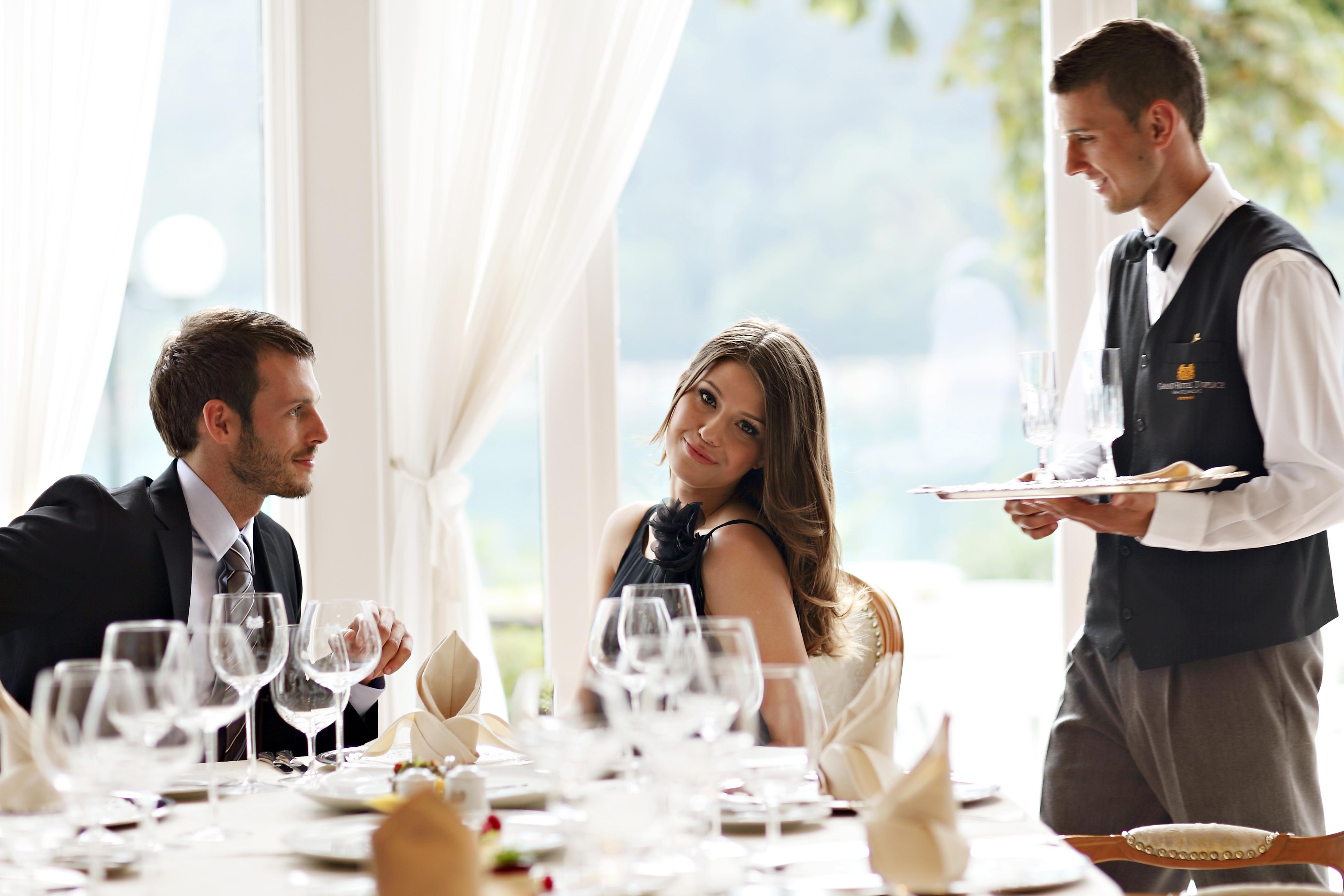 Grand Hotel Toplice - Small Luxury Hotels Of The World Bled Esterno foto A waiter serving a couple